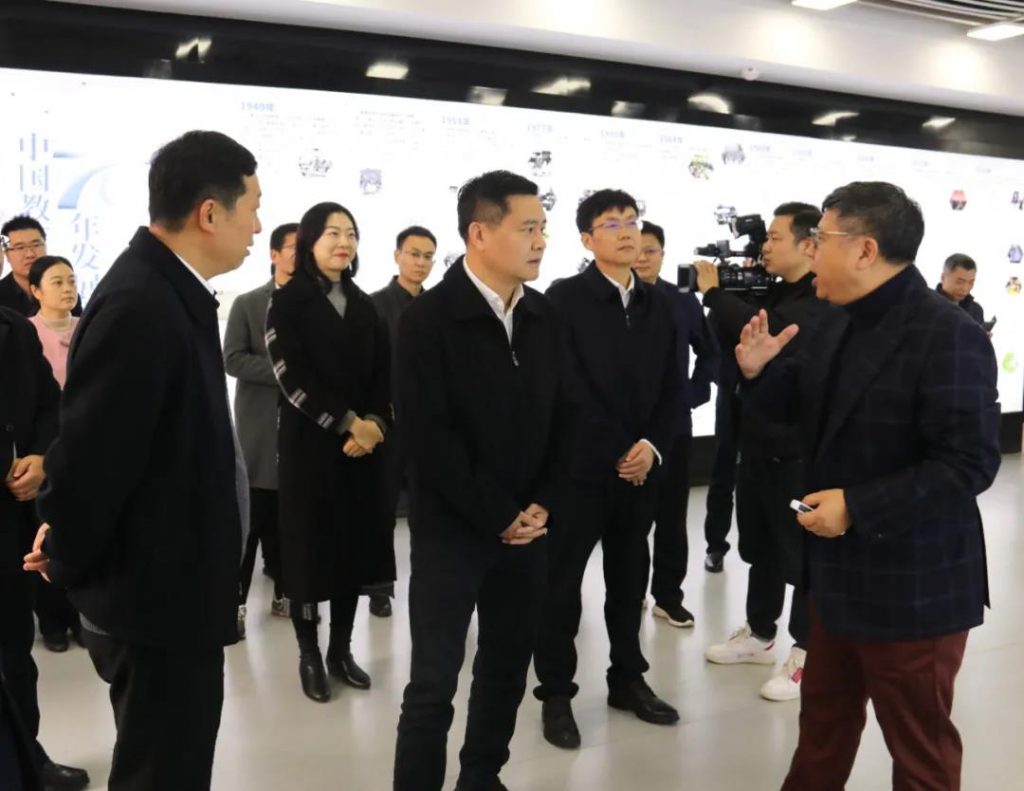聚焦！南昌市紅谷灘區(qū)黨政代表團考察設計小鎮(zhèn)